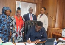 𝐌𝐈𝐍𝐈𝐒𝐓𝐄𝐑 𝐎𝐅 𝐋𝐎𝐂𝐀𝐋 𝐆𝐎𝐕𝐄𝐑𝐍𝐌𝐄𝐍𝐓 𝐀𝐍𝐃 𝐓𝐑𝐀𝐃𝐈𝐓𝐈𝐎𝐍𝐀𝐋 𝐀𝐅𝐅𝐀𝐈𝐑𝐒 𝐒𝐈𝐆𝐍𝐒 𝐃𝐄𝐂𝐋𝐀𝐑𝐀𝐓𝐈𝐎𝐍 𝐎𝐅 𝐂𝐎𝐌𝐌𝐈𝐓𝐌𝐄𝐍𝐓 𝐓𝐎 𝐒𝐂𝐇𝐎𝐎𝐋 𝐌𝐄𝐀𝐋𝐒 𝐂𝐎𝐀𝐋𝐈𝐓𝐈𝐎𝐍